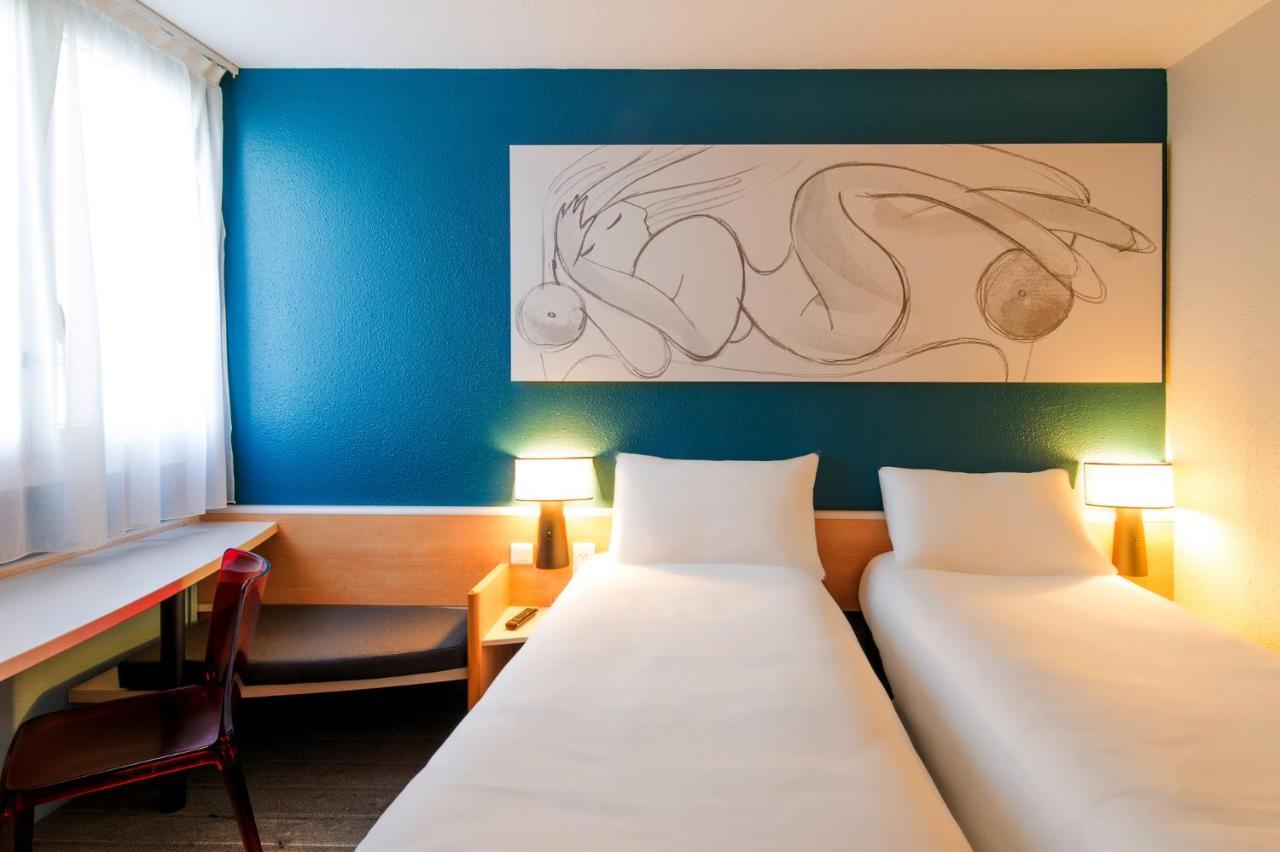 Отель Ibis Tours Nord Экстерьер фото